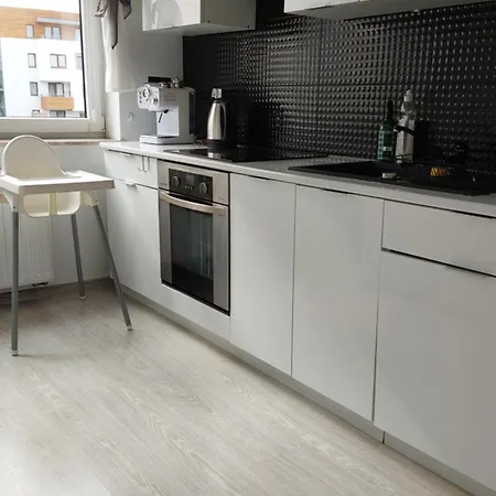 Apartment Black&white *